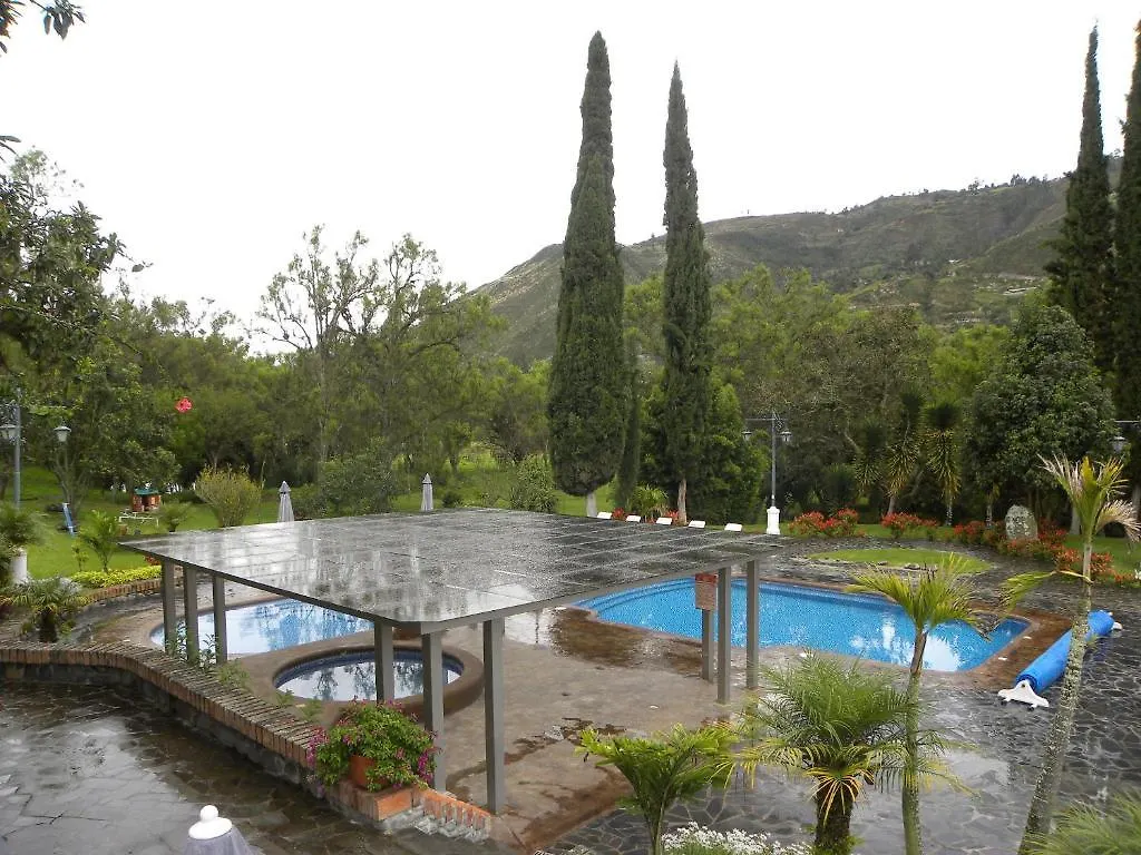 Hacienda Uzhupud Hotel Cuenca 4*,  Ecuador