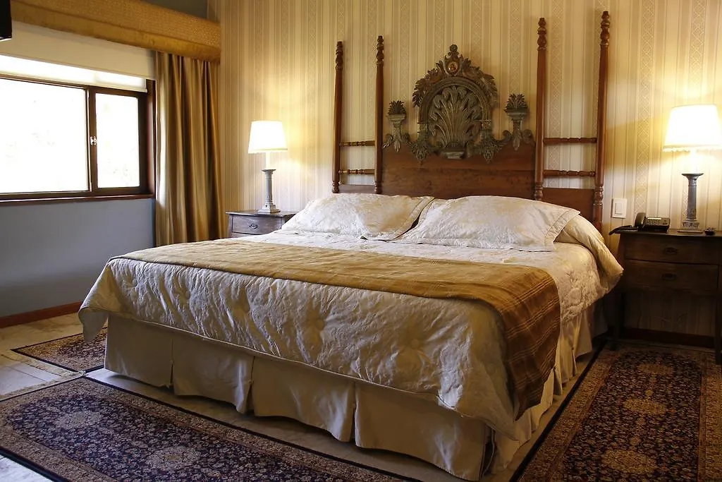 Hacienda Uzhupud Hotel Cuenca