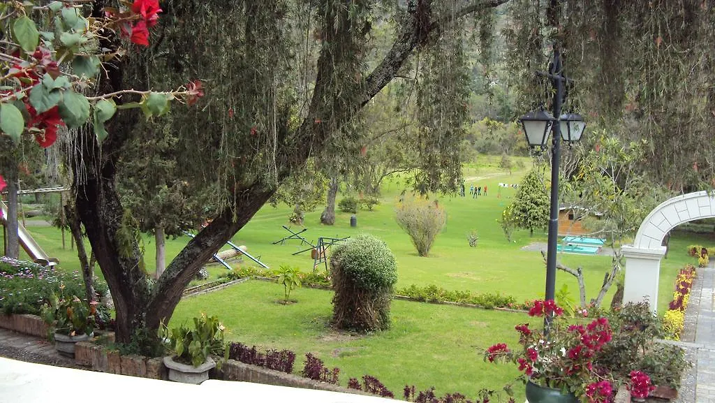Hacienda Uzhupud Hotel Cuenca