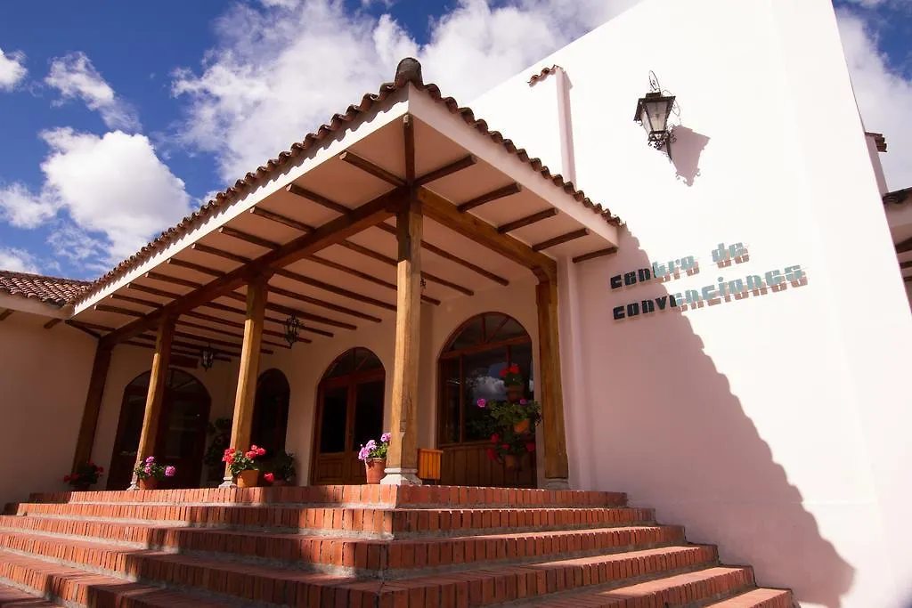 ****  Hacienda Uzhupud Hotel Cuenca Ecuador