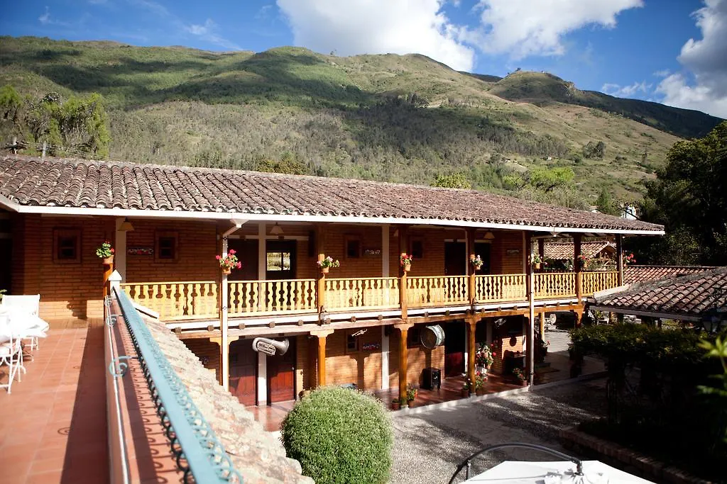 Hacienda Uzhupud Hotel Cuenca