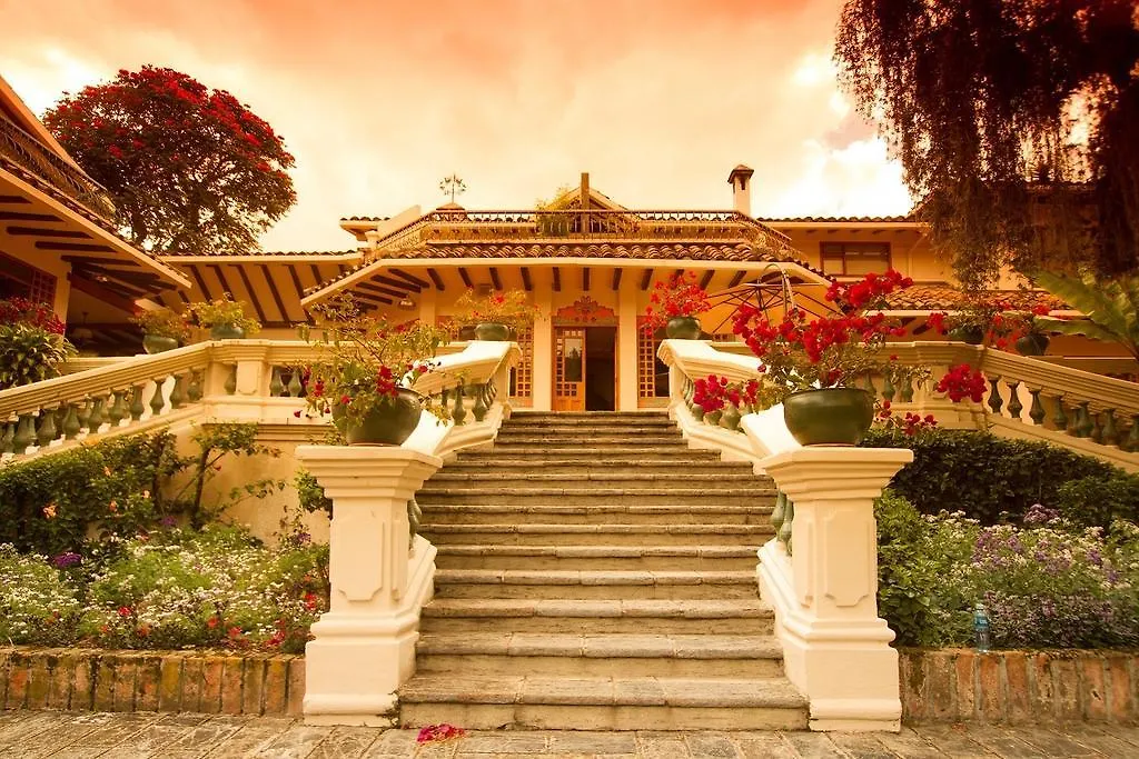 Hacienda Uzhupud Hotel Cuenca