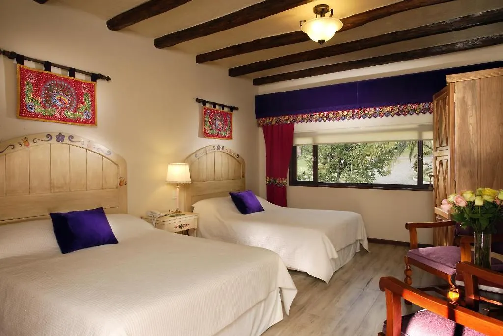 Hacienda Uzhupud Hotel Cuenca Ecuador