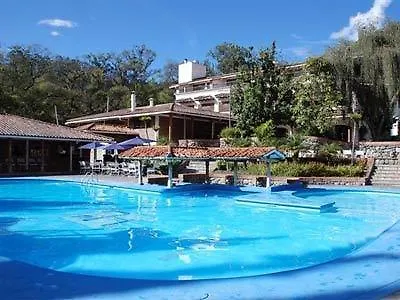 Hacienda Uzhupud Hotel Cuenca