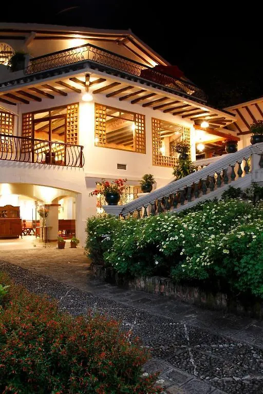 Hacienda Uzhupud Hotel Cuenca 4*,