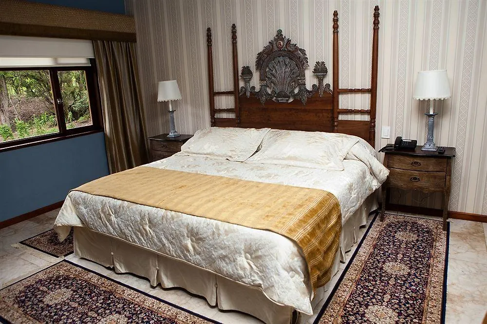 ****  Hacienda Uzhupud Hotel Cuenca Ecuador
