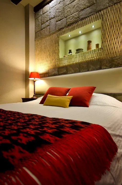 ****  Hacienda Uzhupud Hotel Cuenca Ecuador