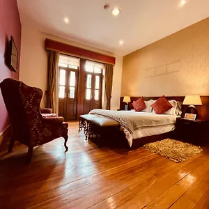 3* Hotel Pepe's House Boutique L