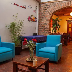 3* Hotel Casa De Rosas